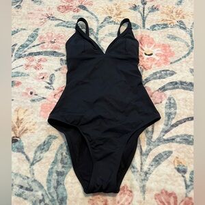Black One-Piece Sculpt Swimsuit